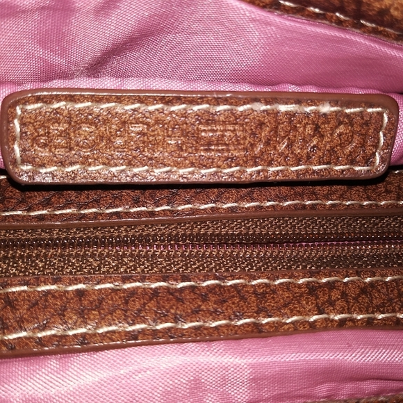 Tommy Hilfiger Summer Outfit - Picture 9 of 10